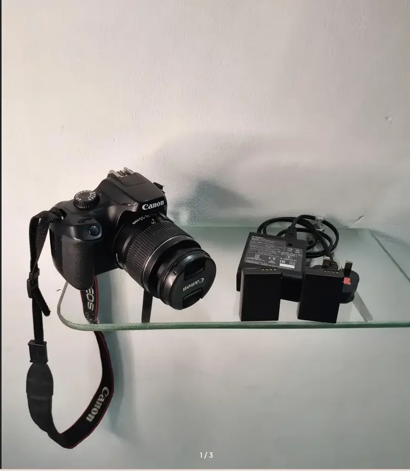 Canon Camera 4000D