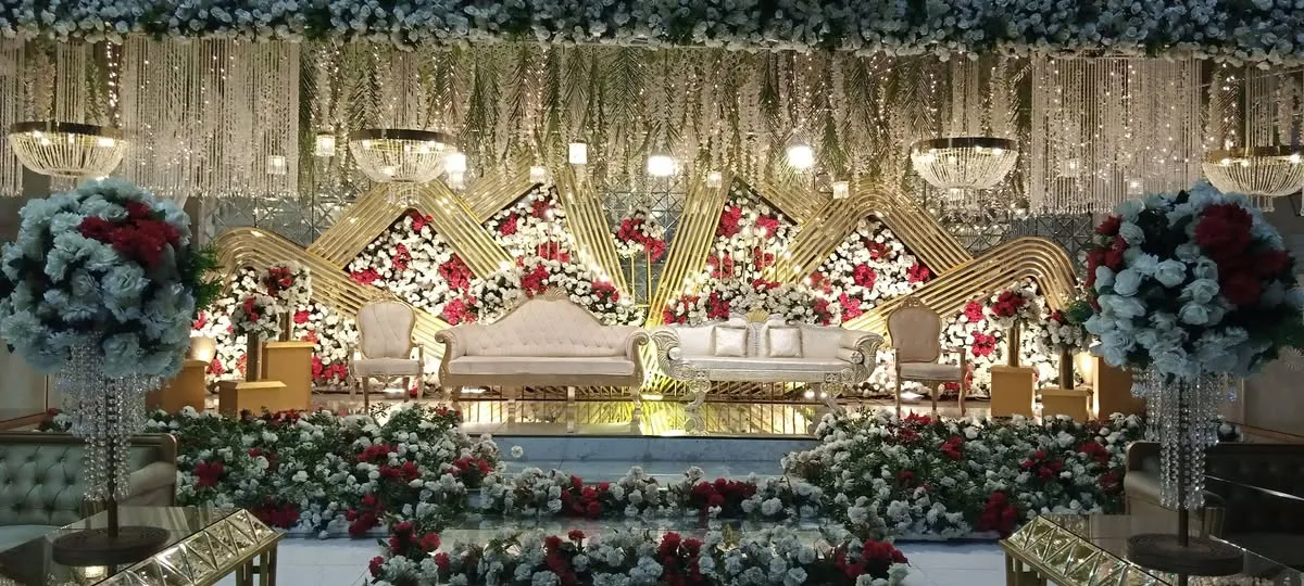 Gallery photo of Royal Crystal Marquee